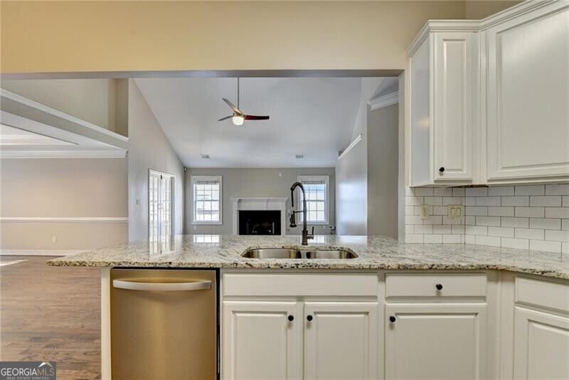 2068 Wildcat Cliffs Lane Lawrenceville - Photo 27