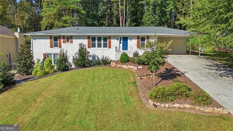 1701 Smithwood Drive Marietta - main photo