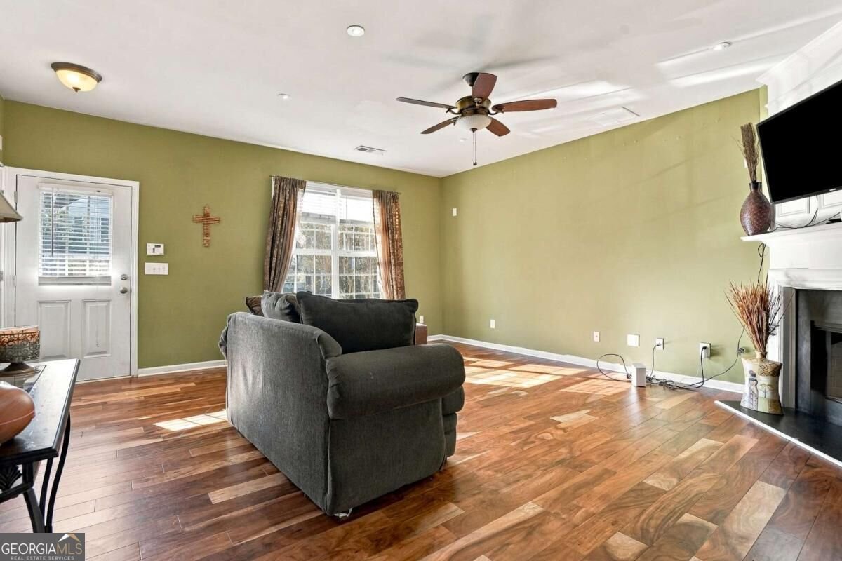 1041 Prestwyck Court Alpharetta - Photo 10