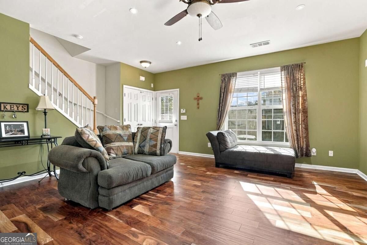 1041 Prestwyck Court Alpharetta - Photo 9