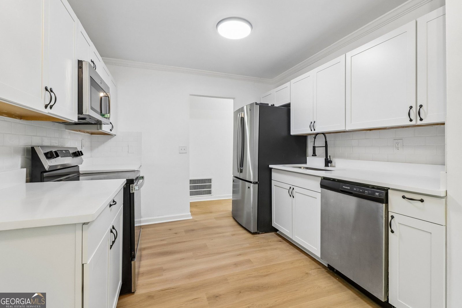 837 Hemingway Road Stone Mountain - Photo 20