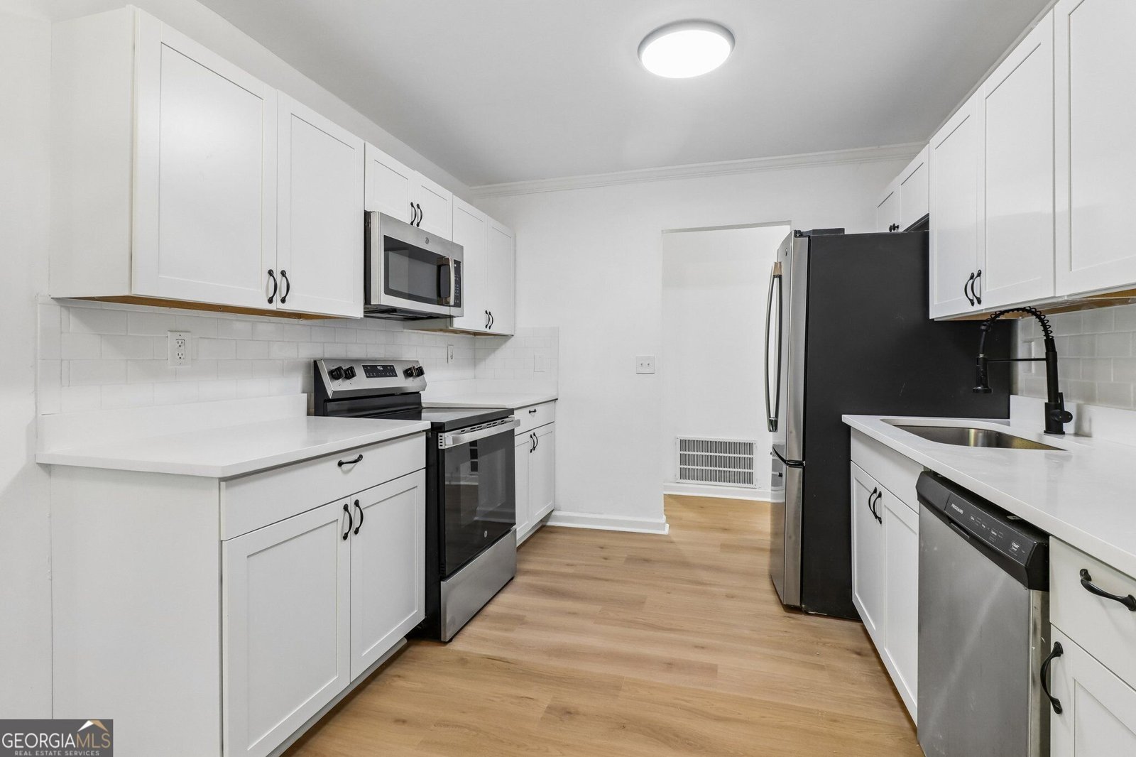 837 Hemingway Road Stone Mountain - Photo 21