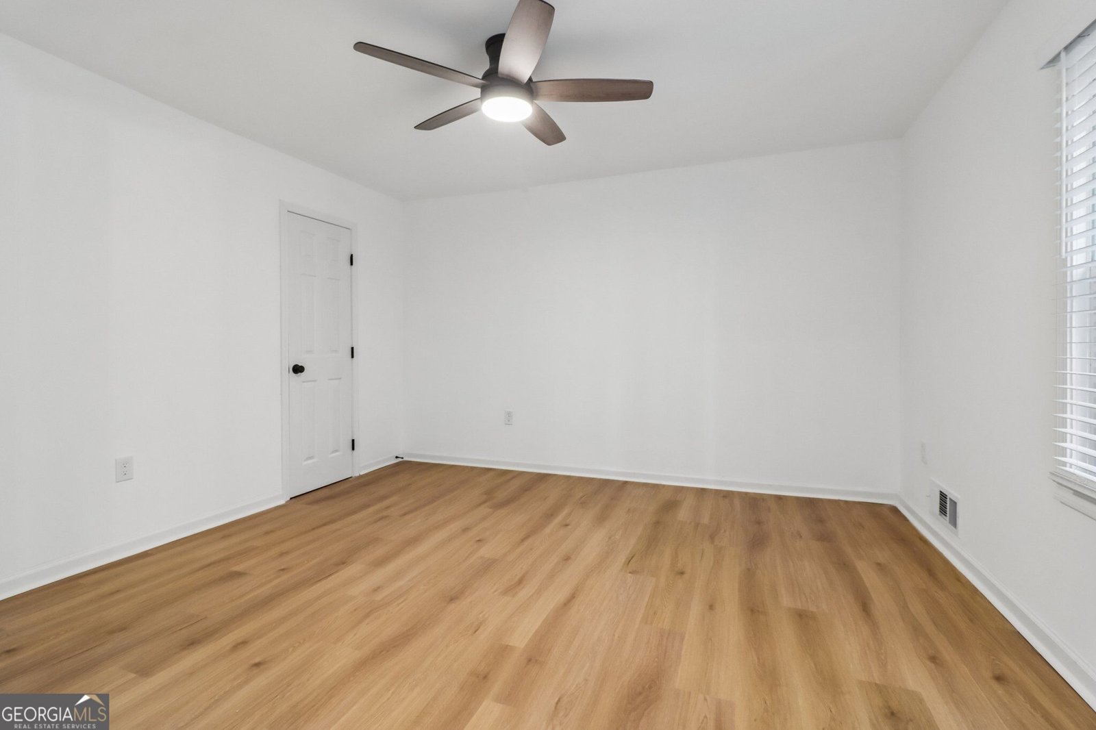 837 Hemingway Road Stone Mountain - Photo 37