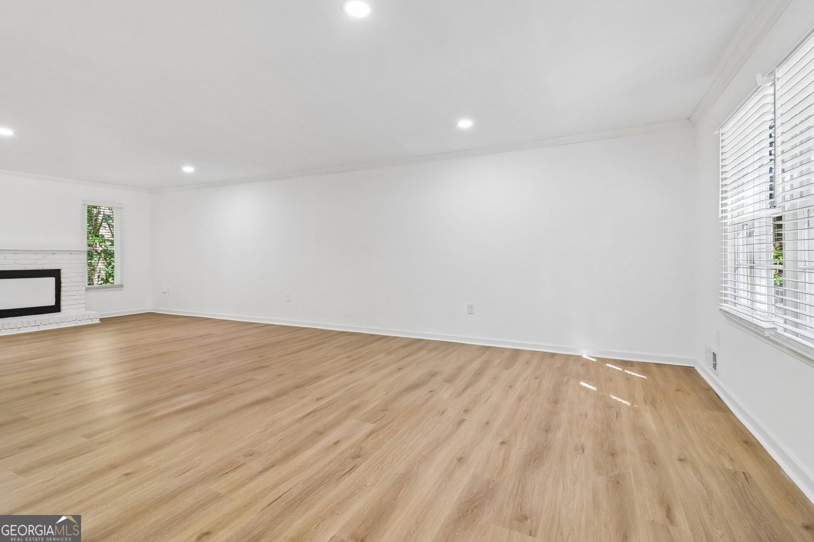 837 Hemingway Road Stone Mountain - Photo 6