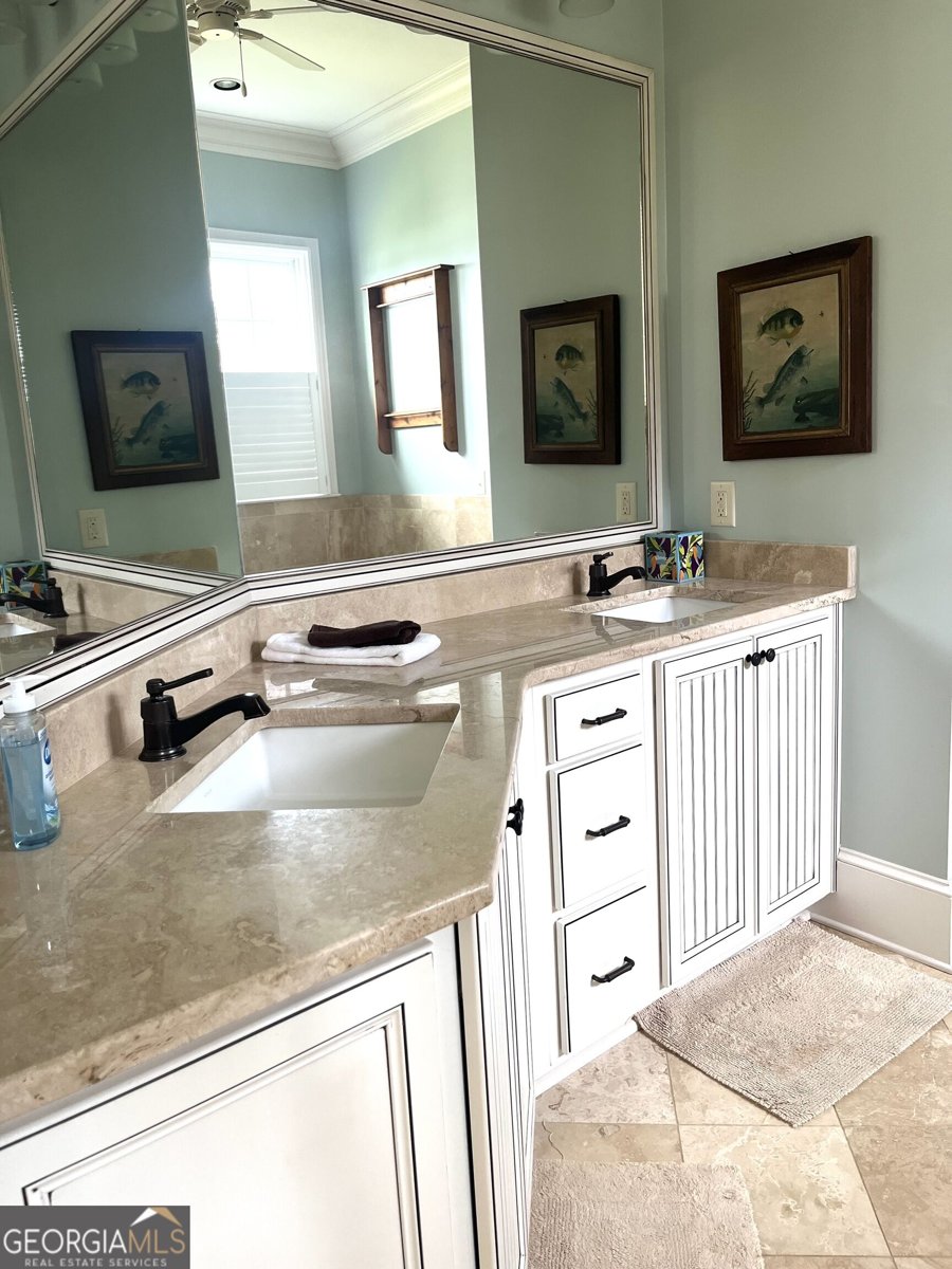 1061 Tomahawk Court White Plains - Photo 13