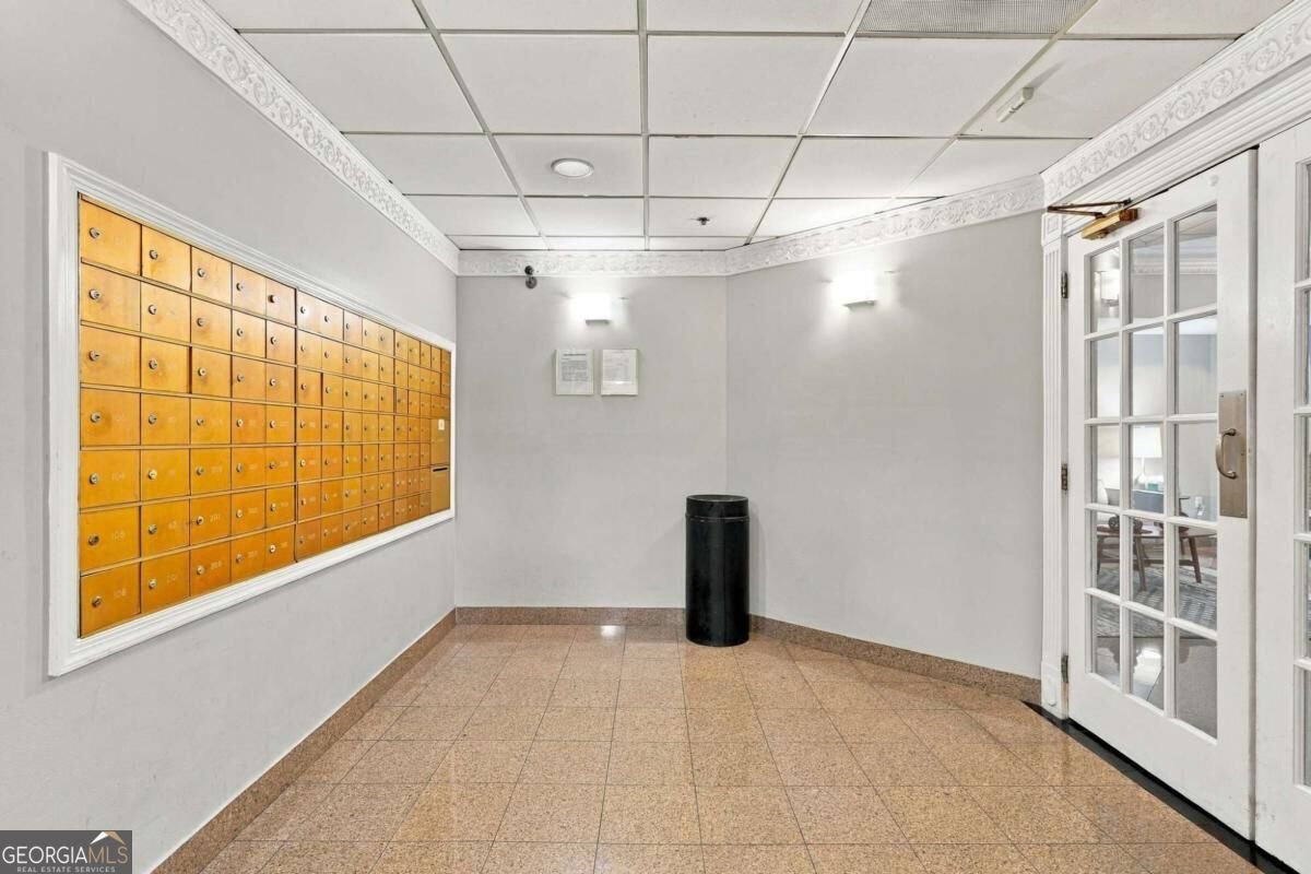 1 Biscayne Drive Atlanta - Photo 17