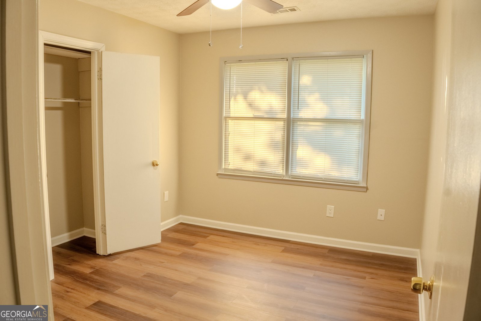 7466 Ann Street Riverdale - Photo 8