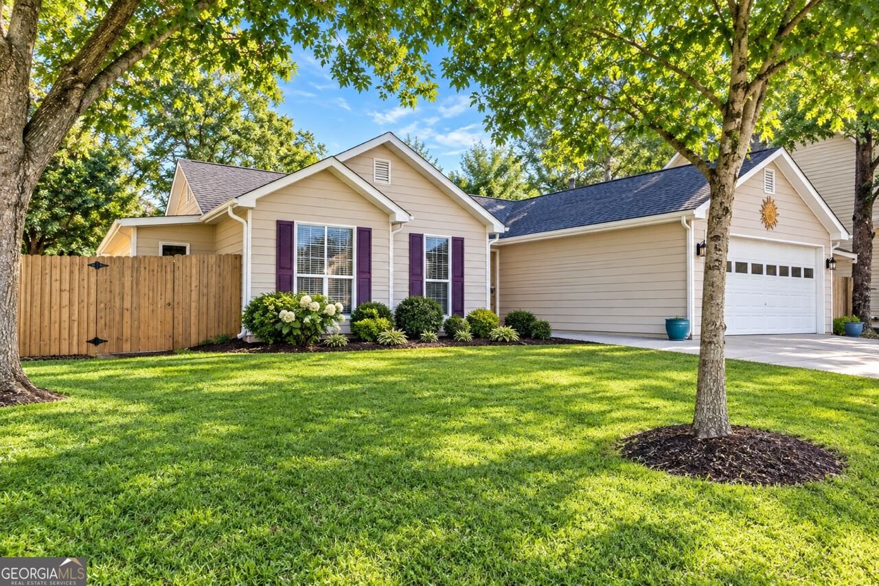 110 Marians Way McDonough - main photo
