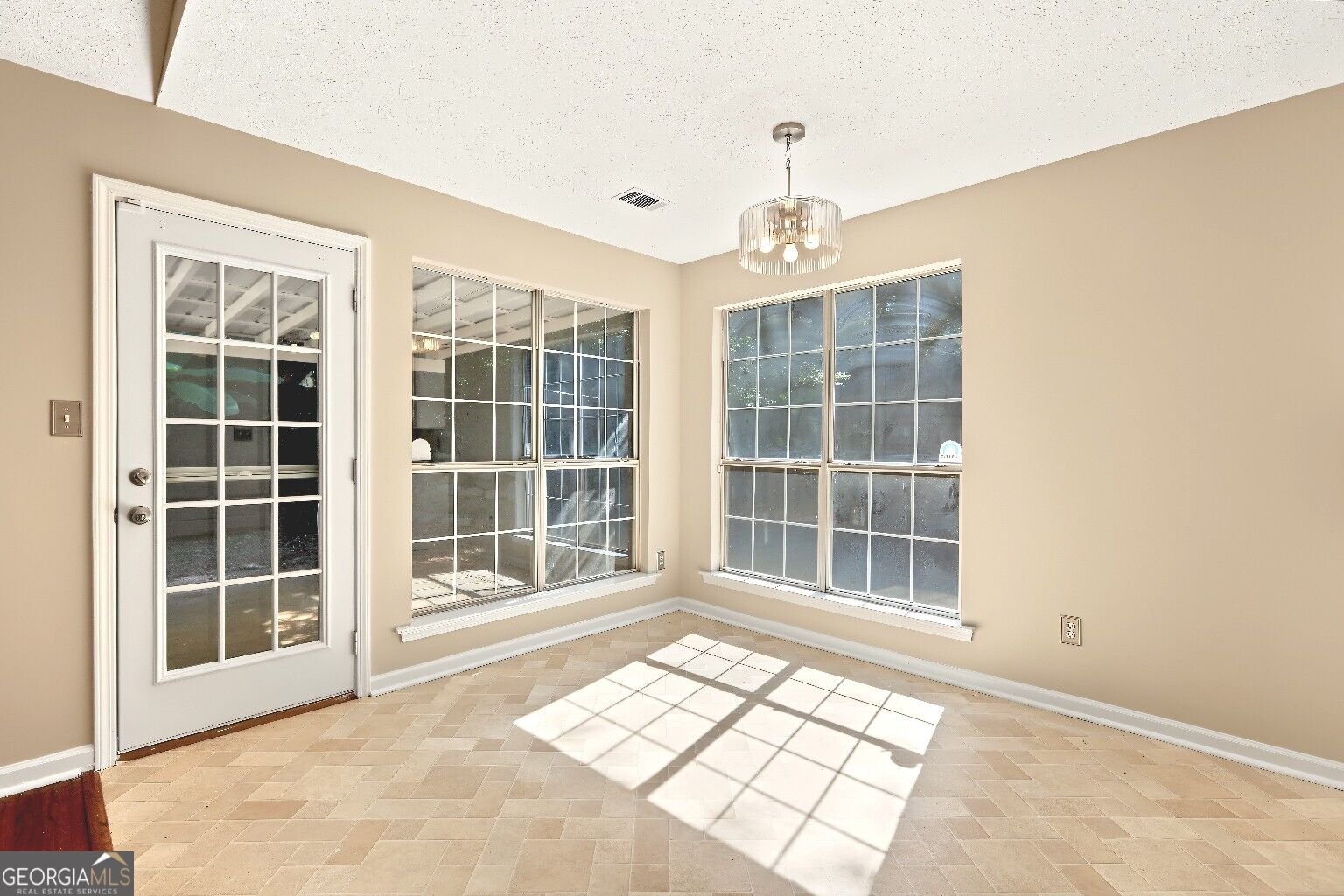 110 Marians Way McDonough - Photo 10