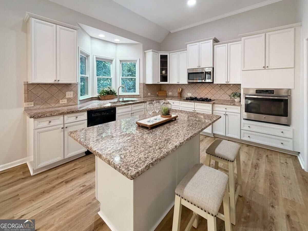 3792 Suwanee Mill Drive Buford - Photo 13