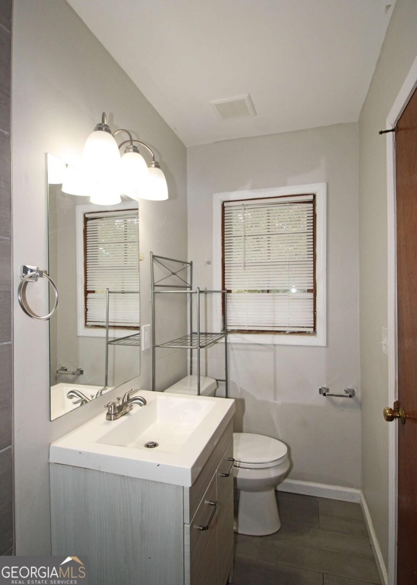 1940 Windsor Drive Atlanta - Photo 13