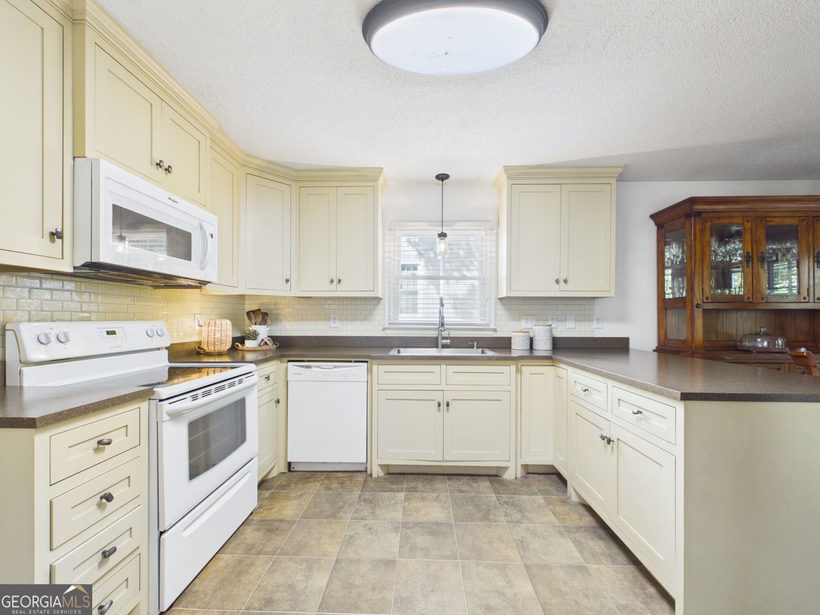 459 Ashville Drive Macon - Photo 13