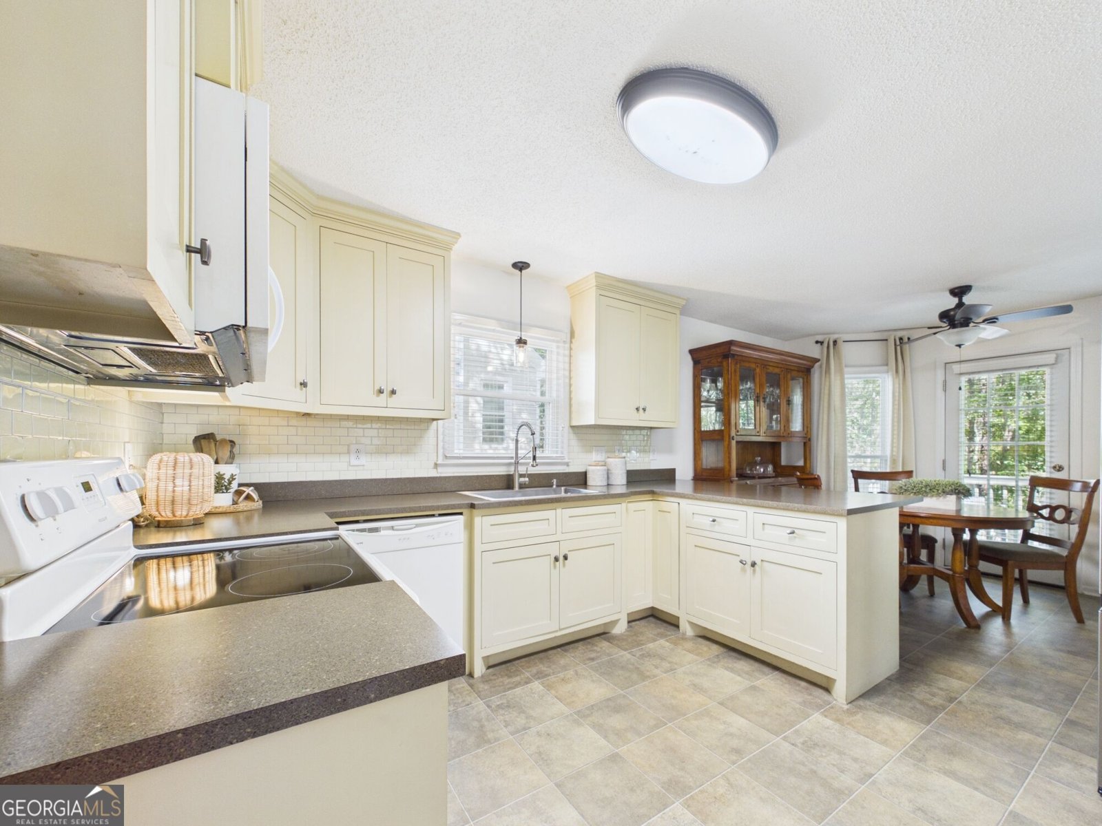 459 Ashville Drive Macon - Photo 16
