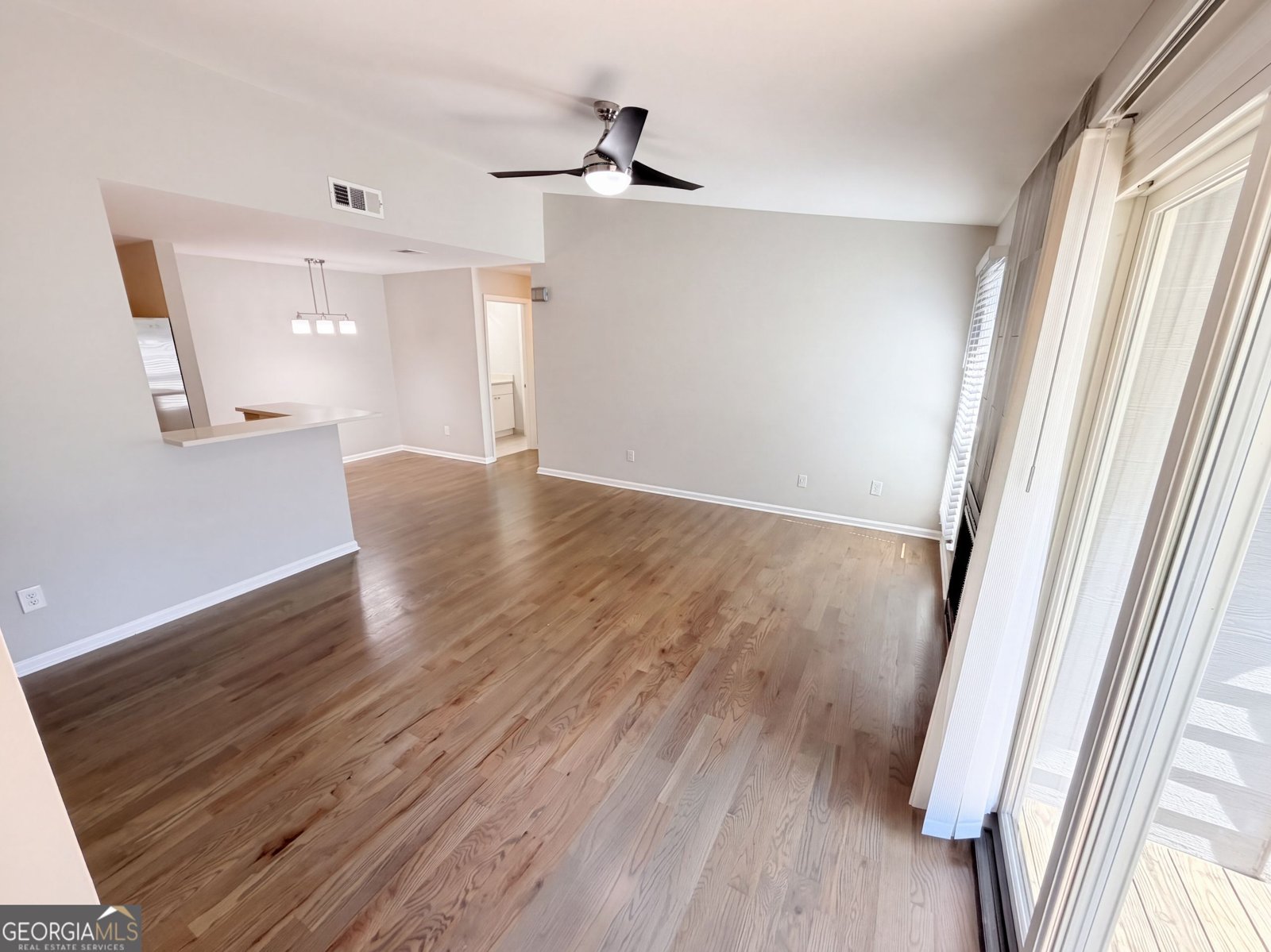322 Granville Court Atlanta - Photo 7