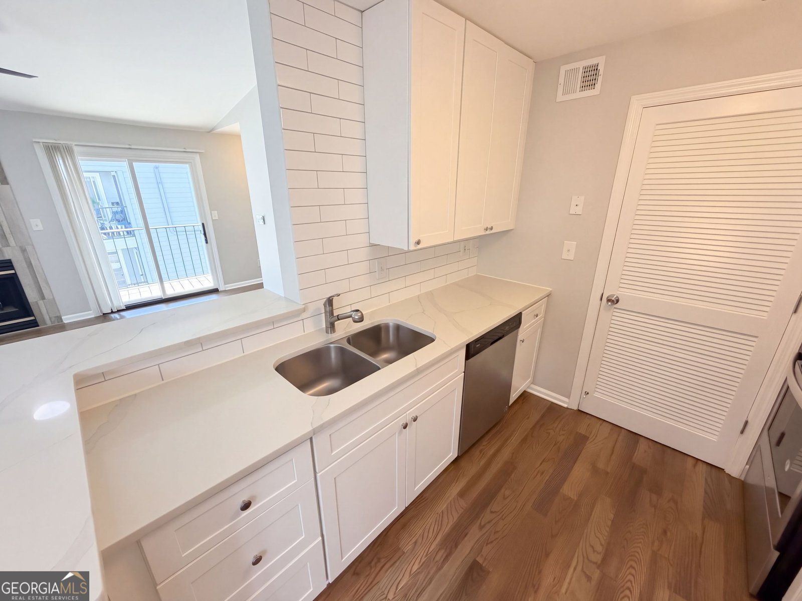 322 Granville Court Atlanta - Photo 9