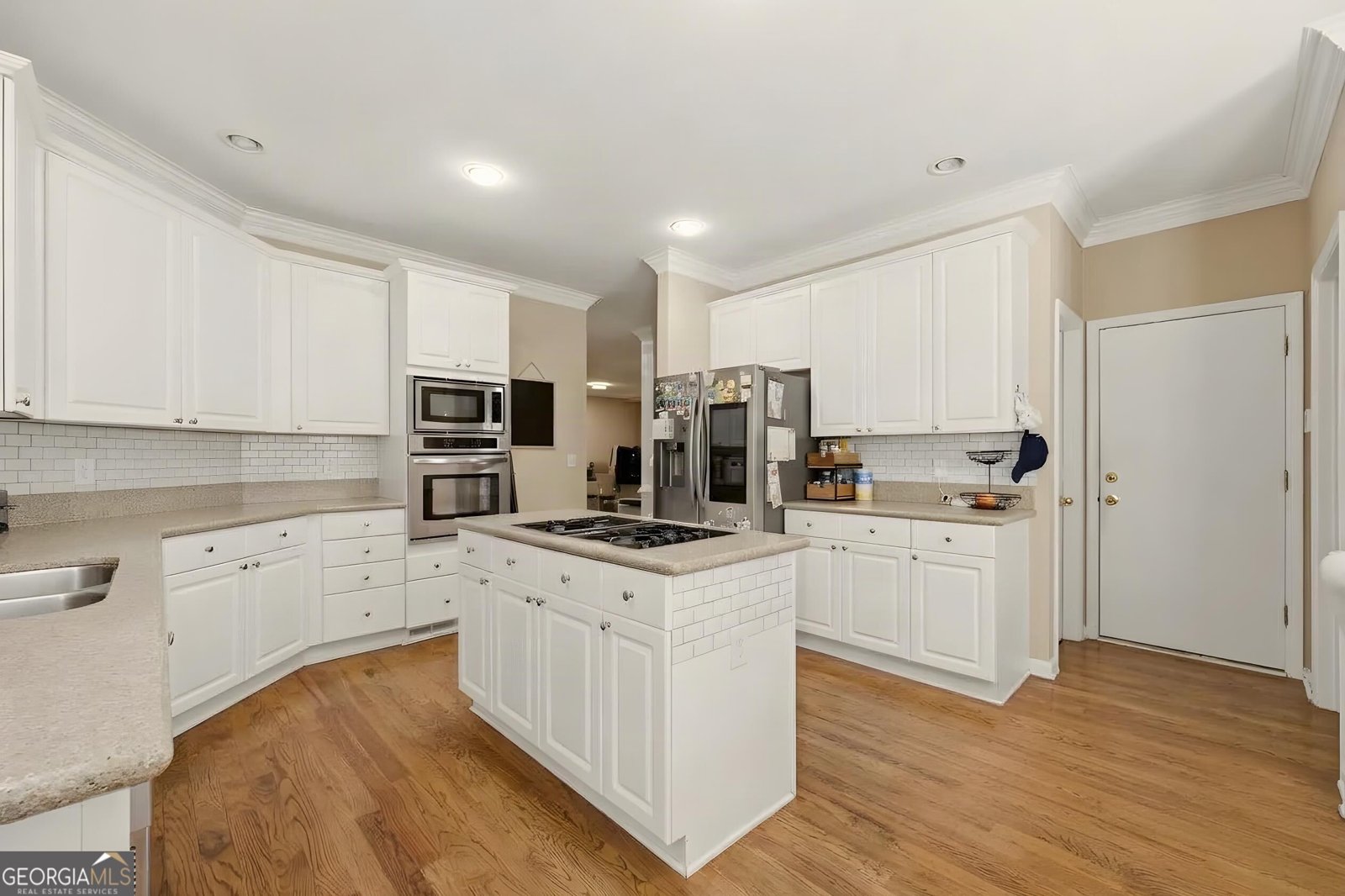 390 Wildwood Lake Court Suwanee - Photo 7