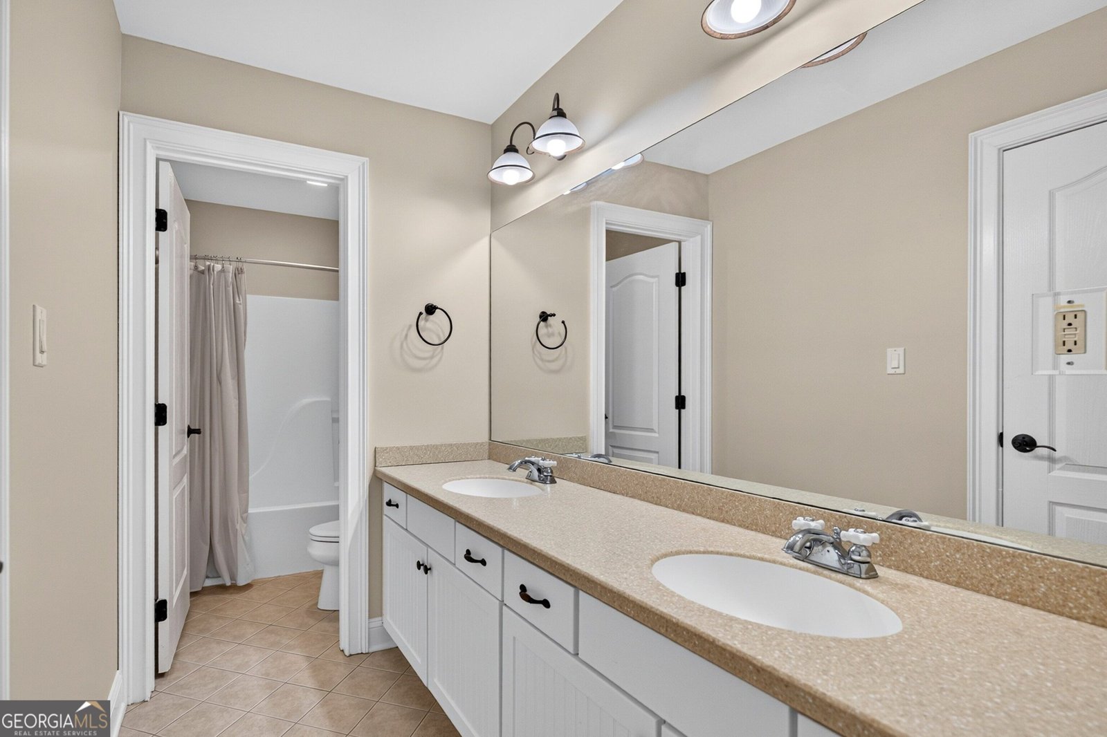221 Valley Way Hampton - Photo 34