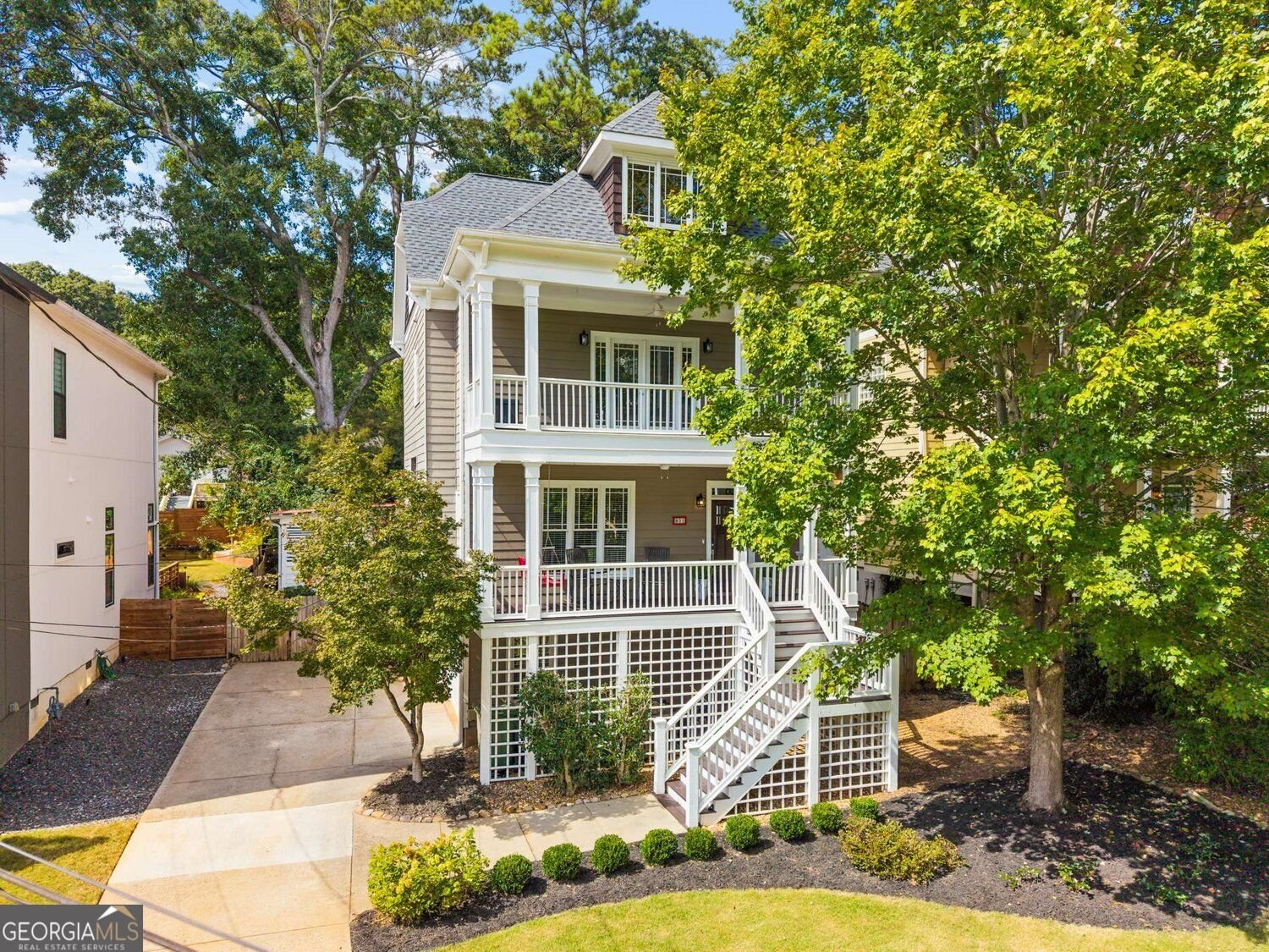 891 Paoli Avenue Atlanta - main photo