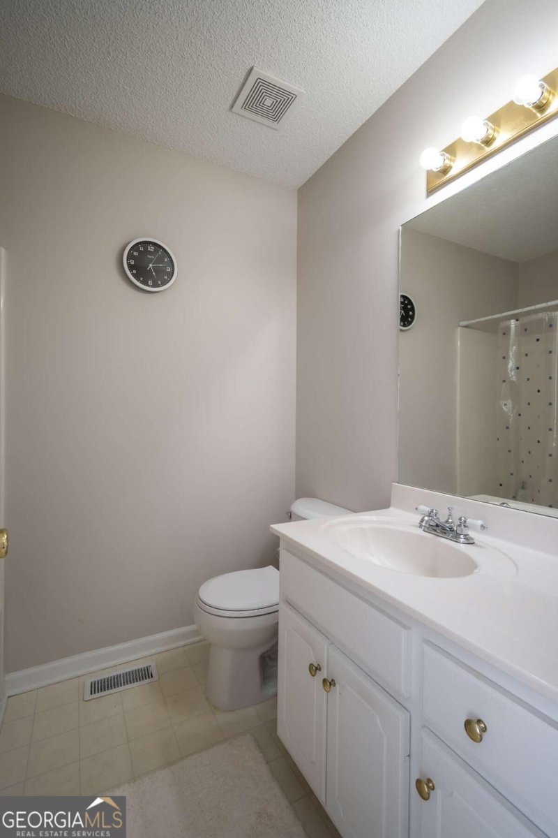 406 Ellerbe Drive Statham - Photo 11