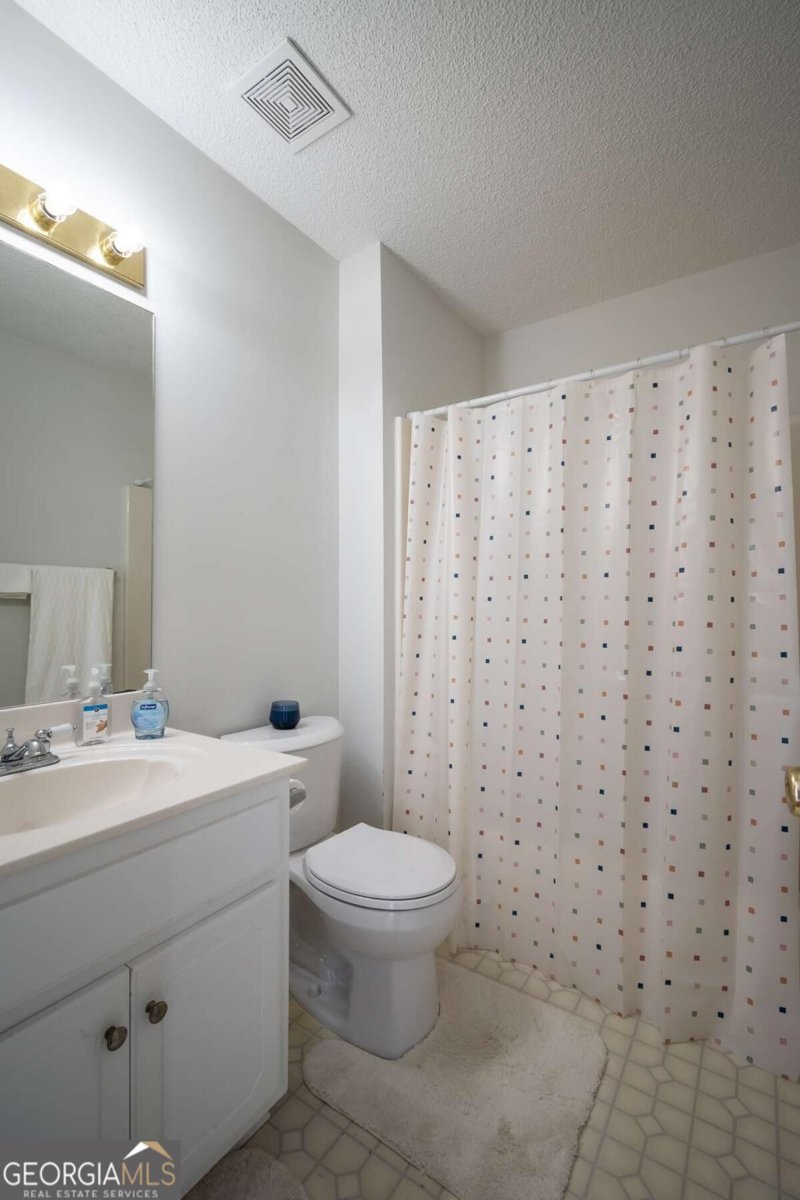 406 Ellerbe Drive Statham - Photo 16