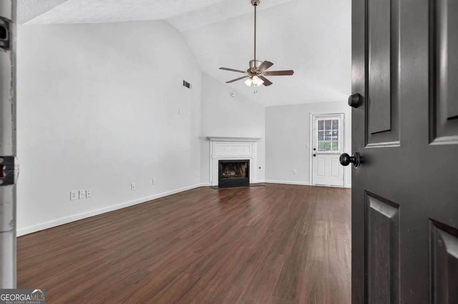 8 Ellen Court Newnan - Photo 12
