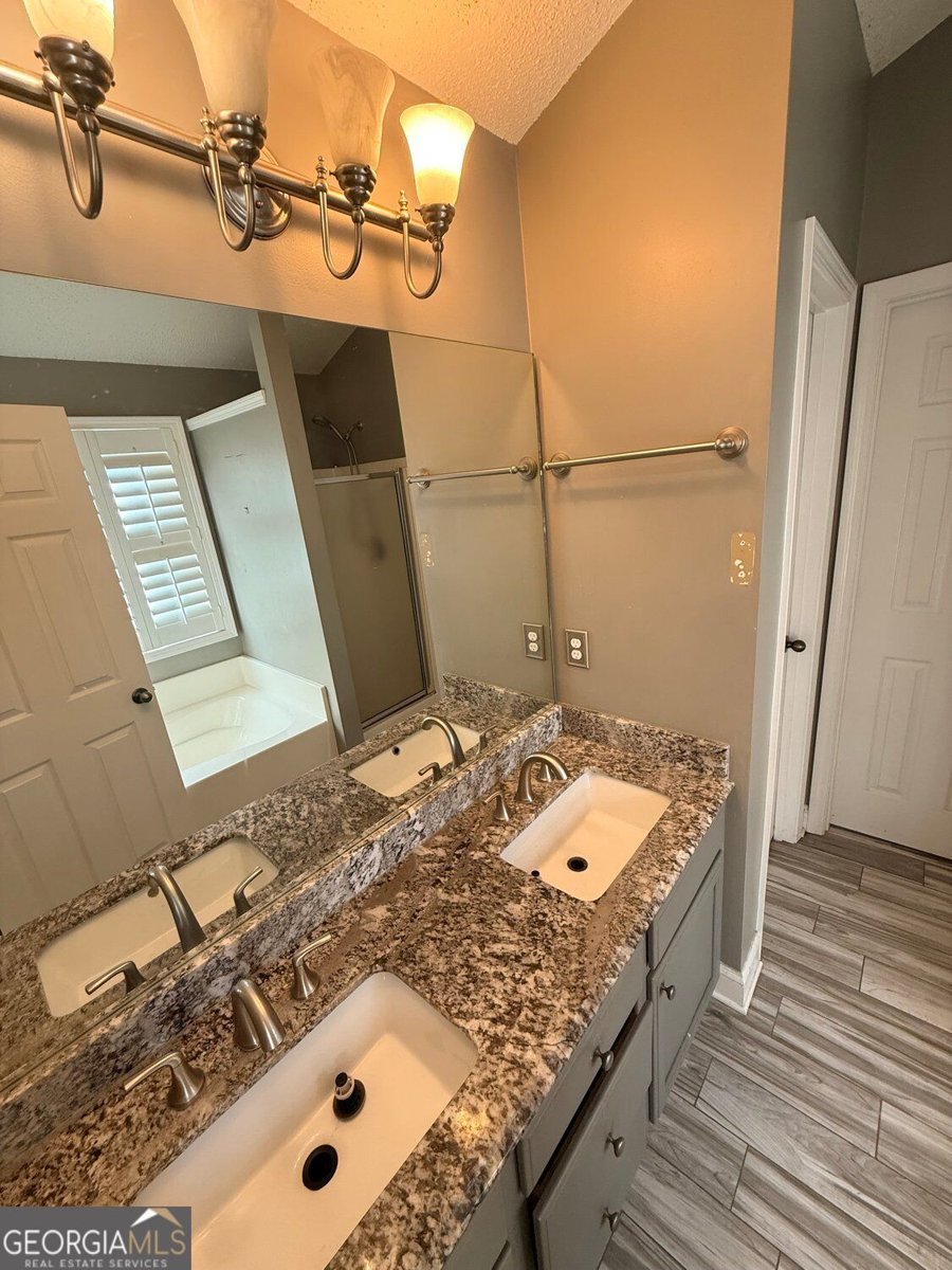 18 Column Court Douglasville - Photo 32