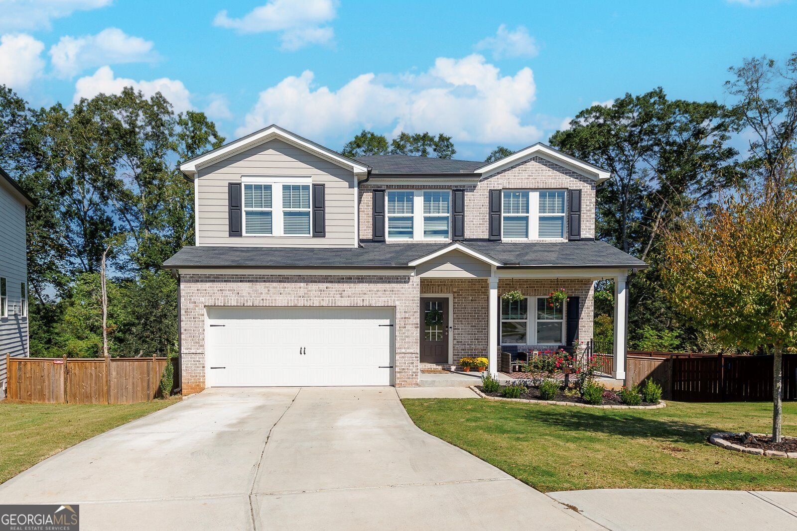 182 Meander Drive Woodstock - main photo