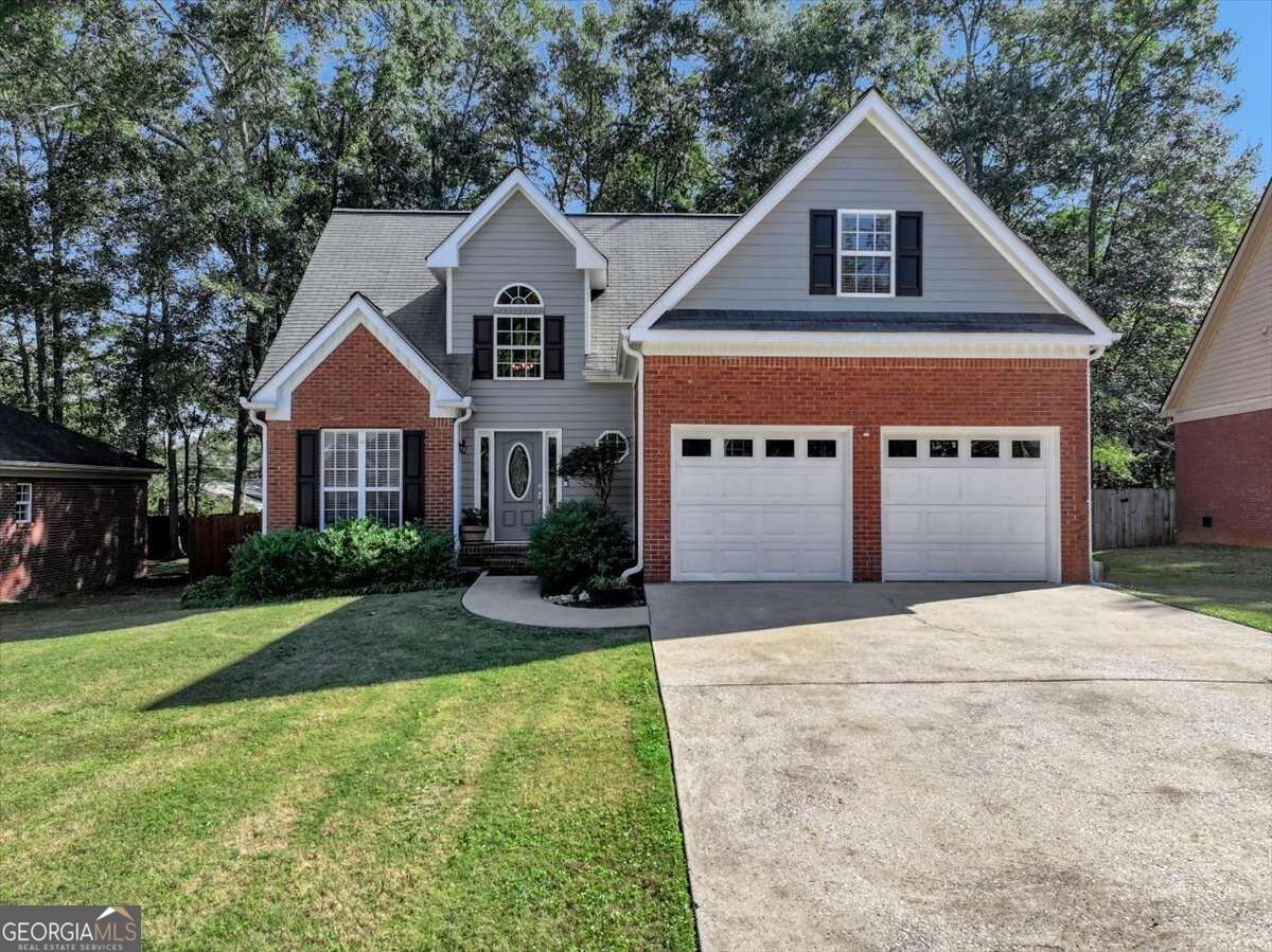 6728 Oakhurst Court Douglasville - main photo