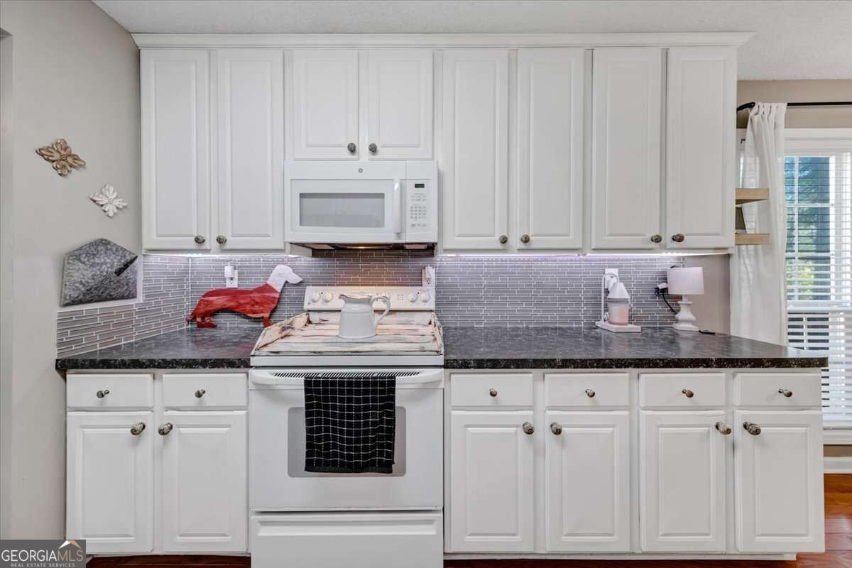6728 Oakhurst Court Douglasville - Photo 19