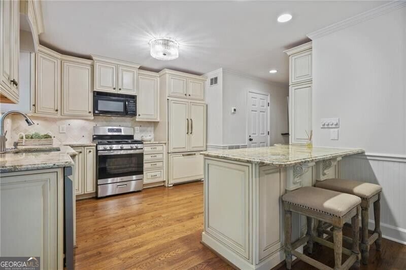 2201 Defoors Mill Drive Atlanta - Photo 8
