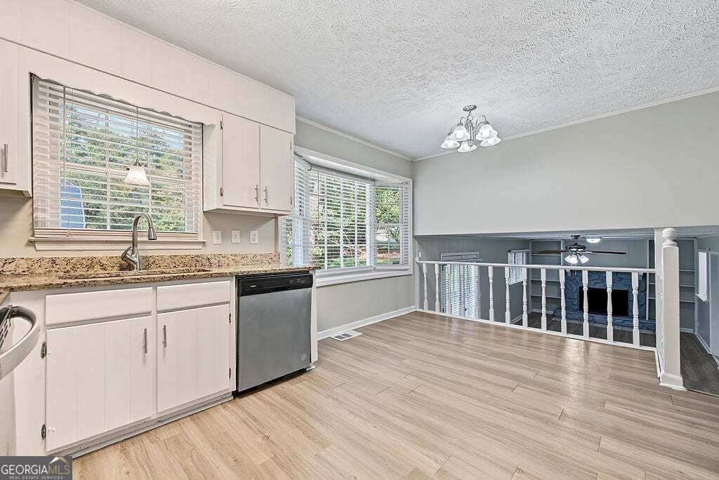 2140 Shadowood Drive Marietta - Photo 6