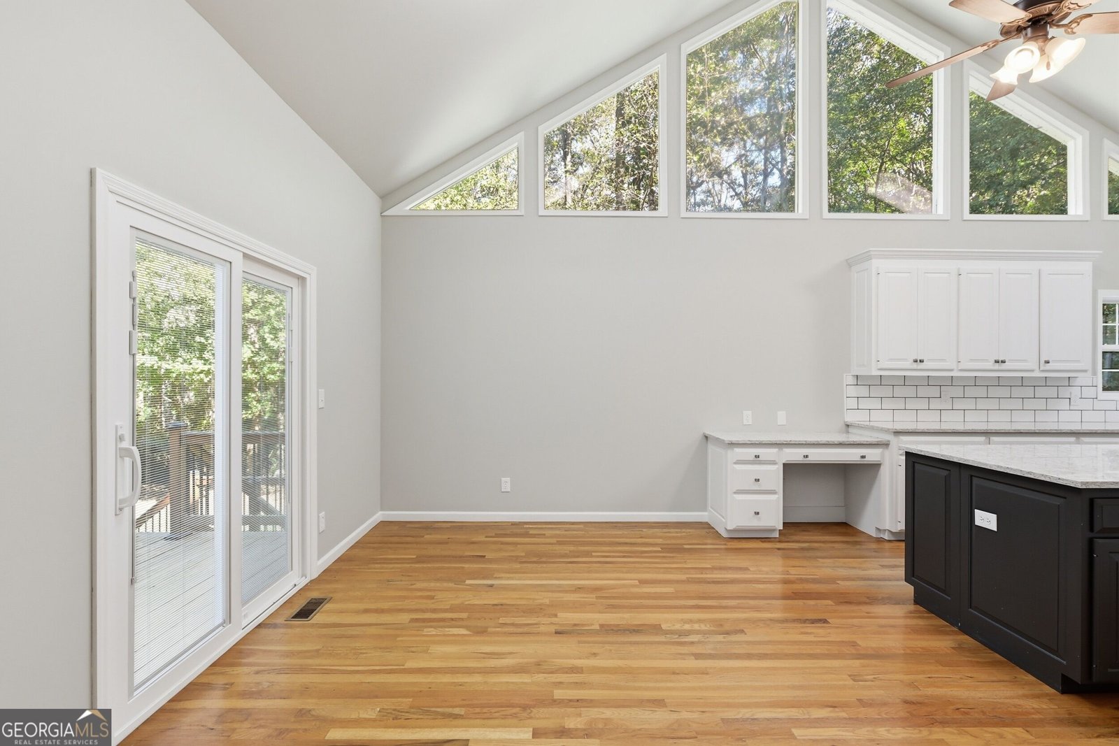 135 Lemarr Drive Commerce - Photo 14