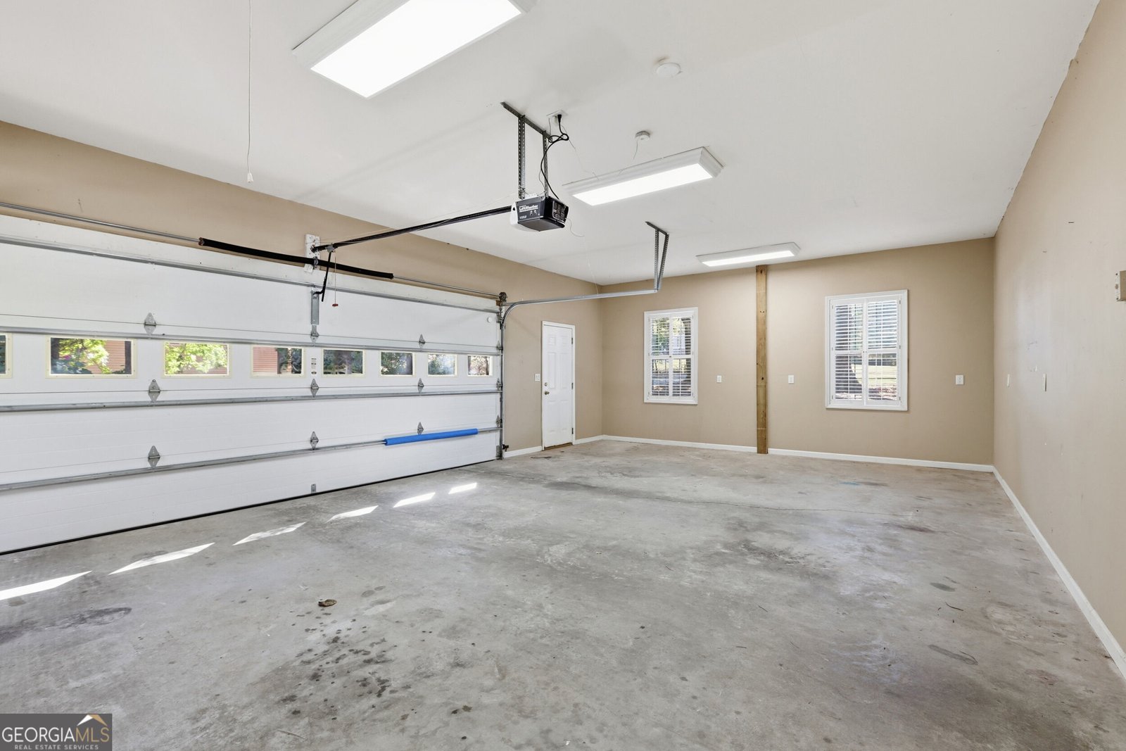 135 Lemarr Drive Commerce - Photo 33