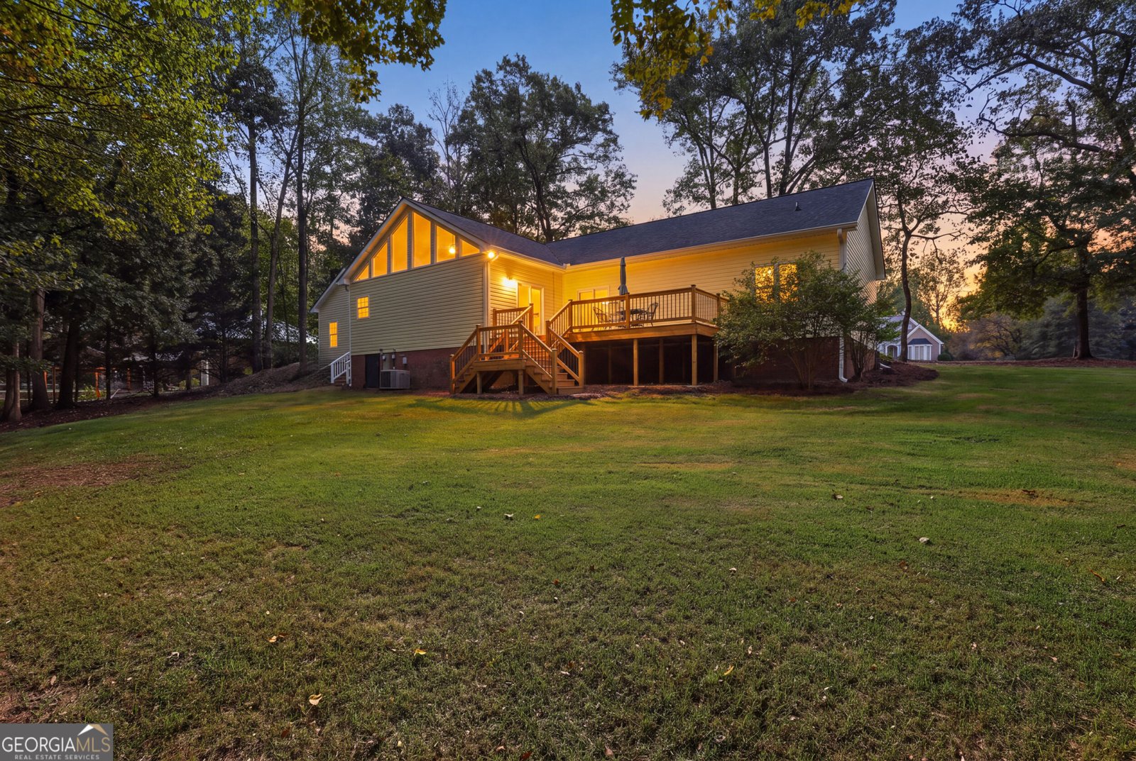 135 Lemarr Drive Commerce - Photo 39
