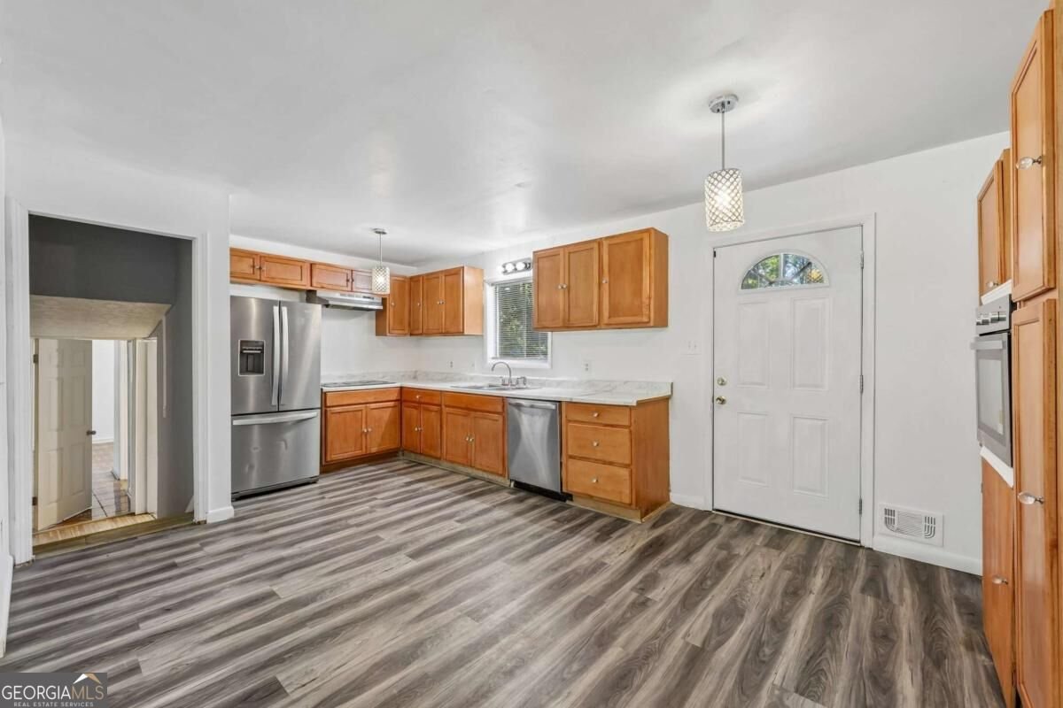 10895 Thrasher Road Jonesboro - Photo 8