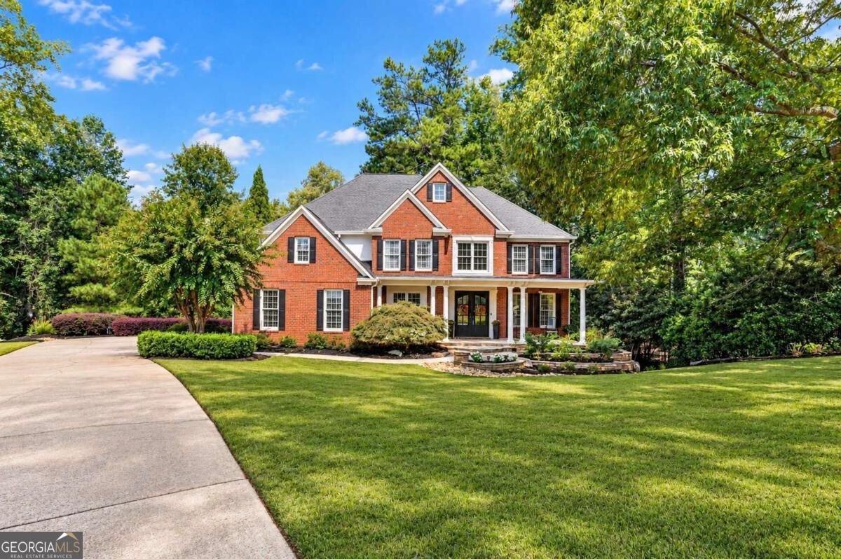 335 Chickering Lake Court Roswell - main photo