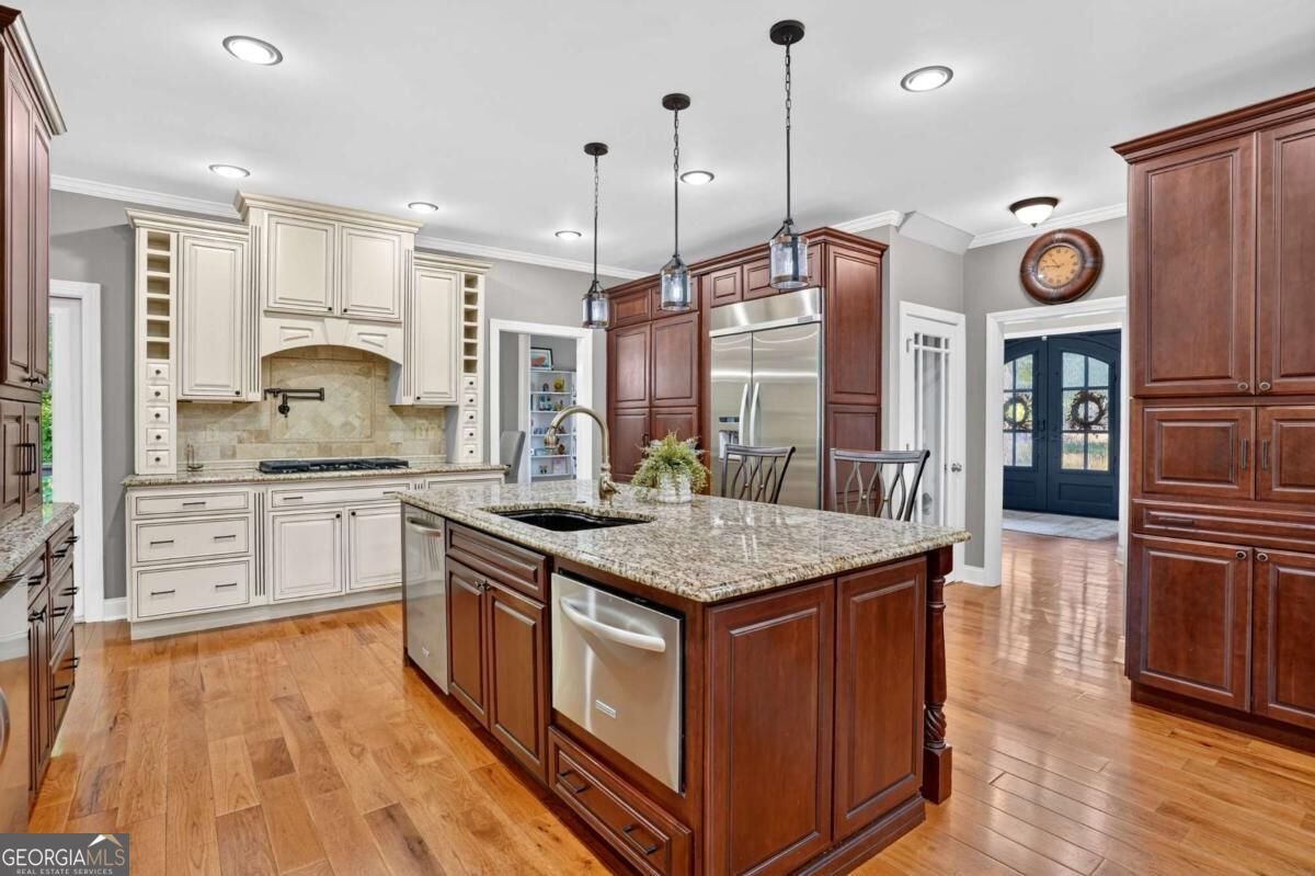 335 Chickering Lake Court Roswell - Photo 71
