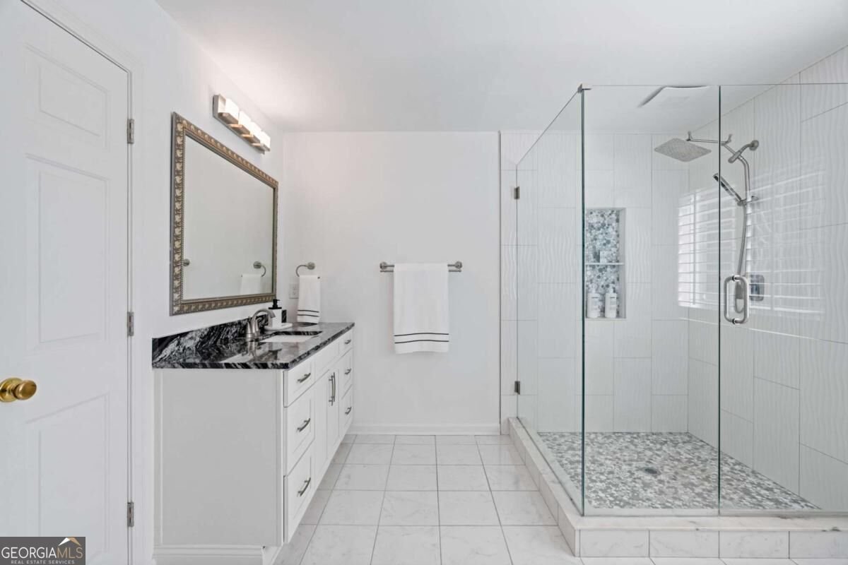 305 Ivy Brook Court Alpharetta - Photo 6