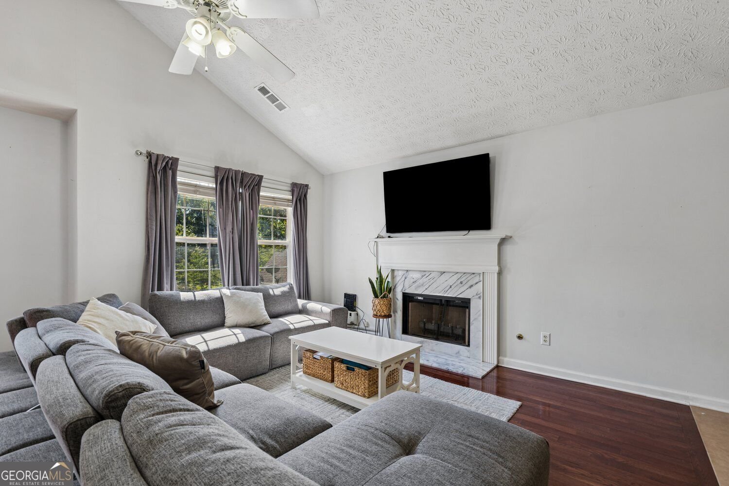 426 Mattie Farm Court Lawrenceville - Photo 6