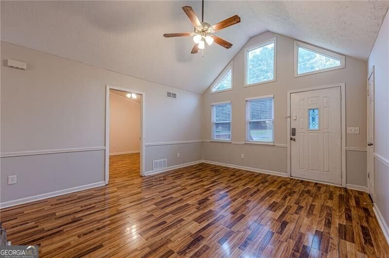 549 Pineland Circle Mableton - Photo 9