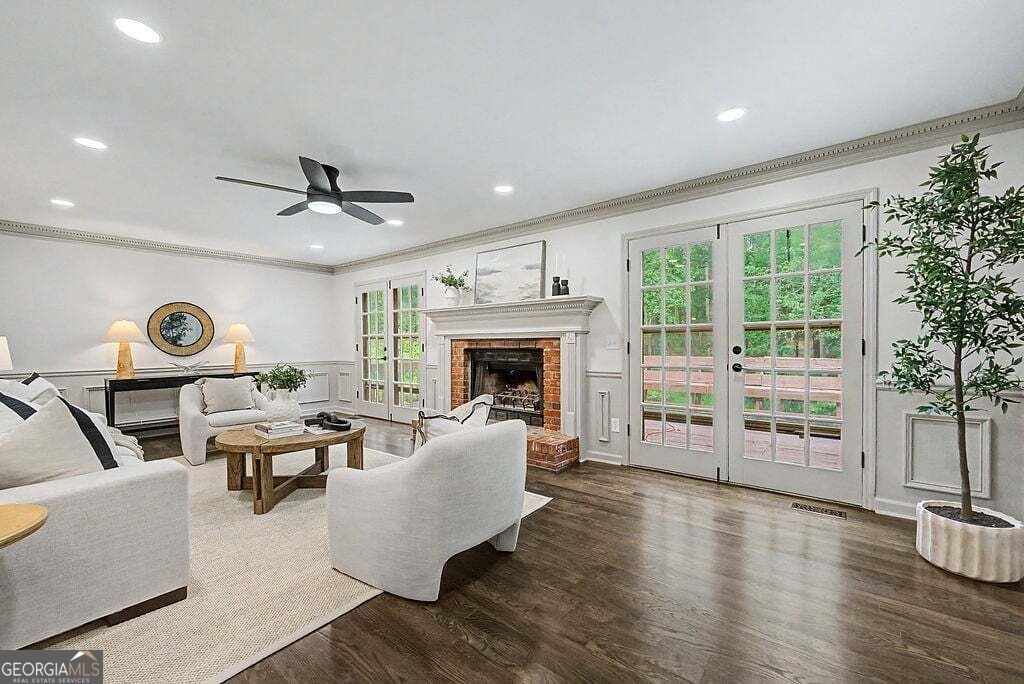 228 Nacoochee Drive Woodstock - Photo 11