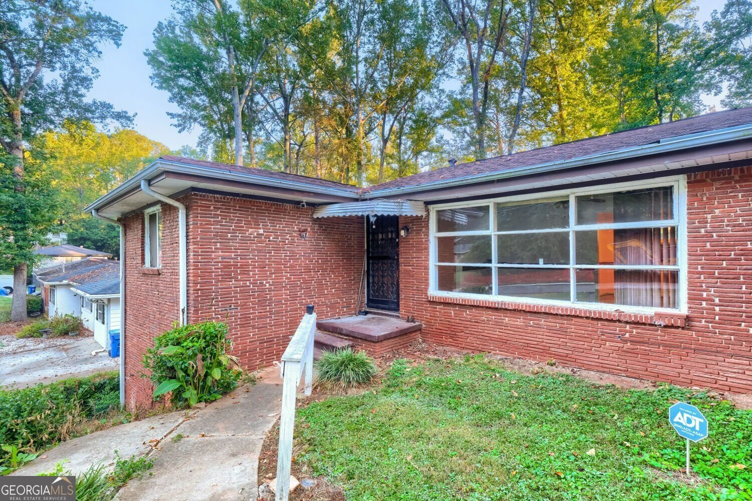 Photo 4
