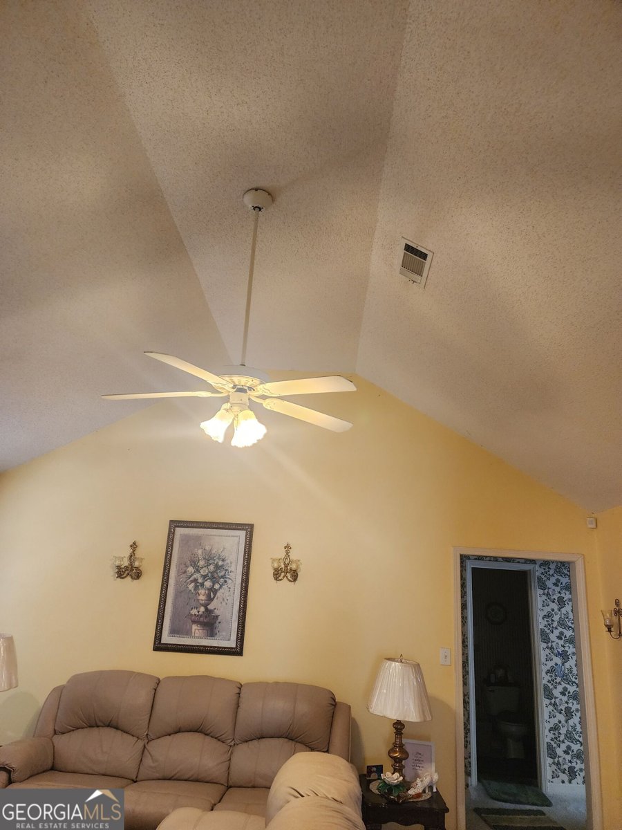 125 Crest Mont Drive Macon - Photo 8