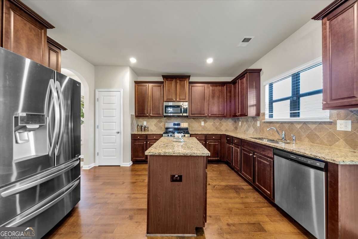 1267 Swamp Road Loganville - Photo 11