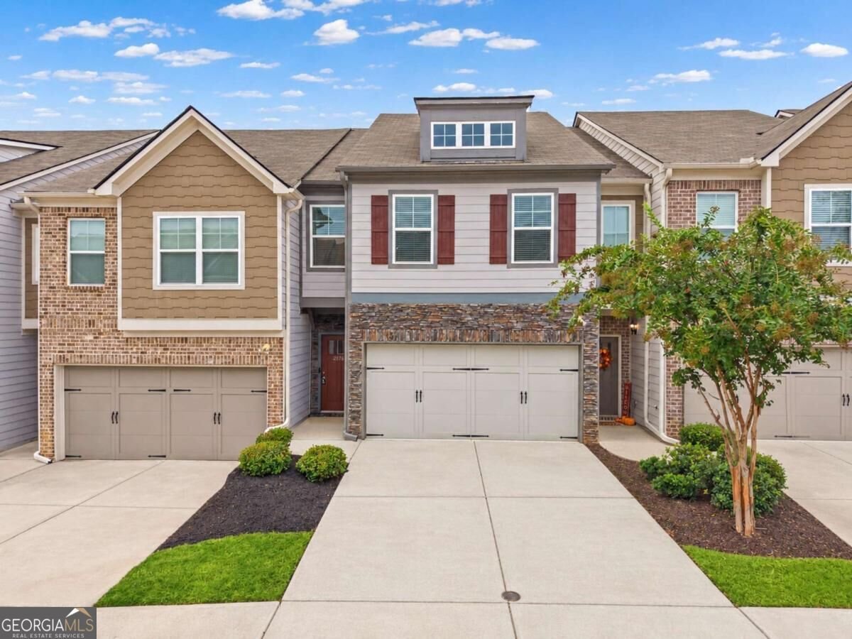 2178 Flying Spur Drive Stonecrest - main photo