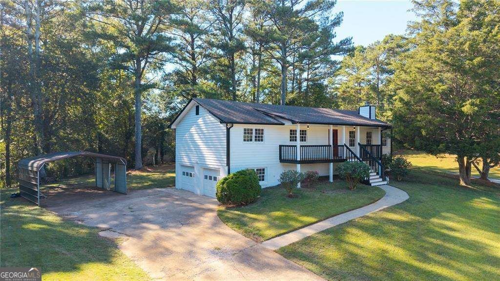 303 Old Farm Road Woodstock - main photo