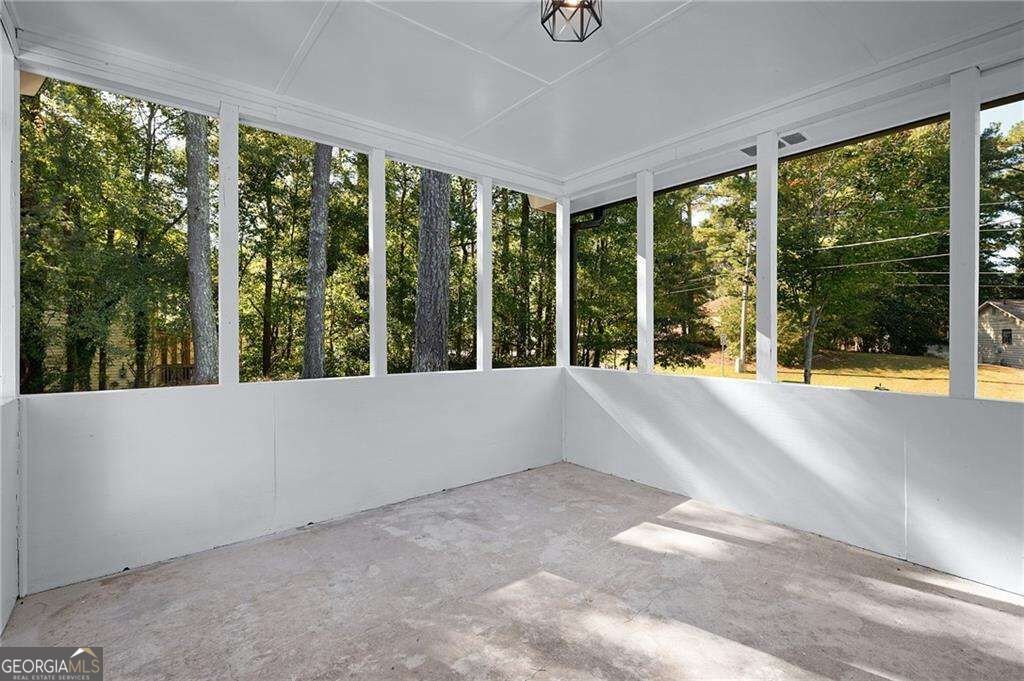 303 Old Farm Road Woodstock - Photo 16