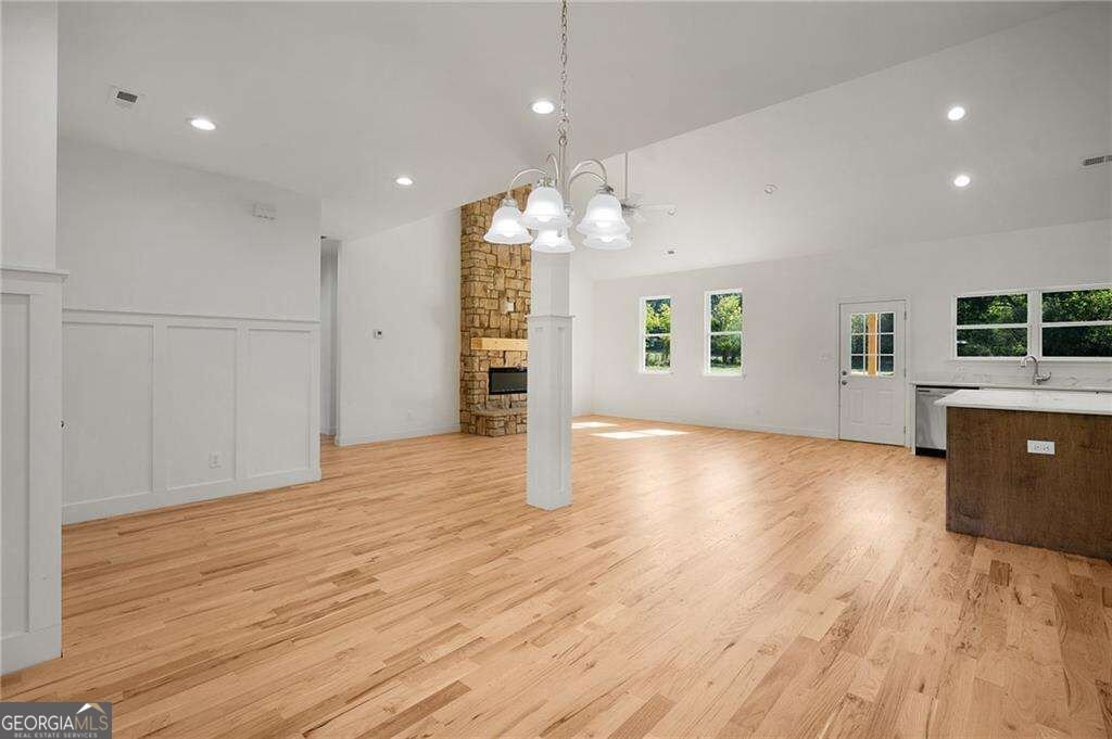 316 Larkspur Drive Calhoun - Photo 9