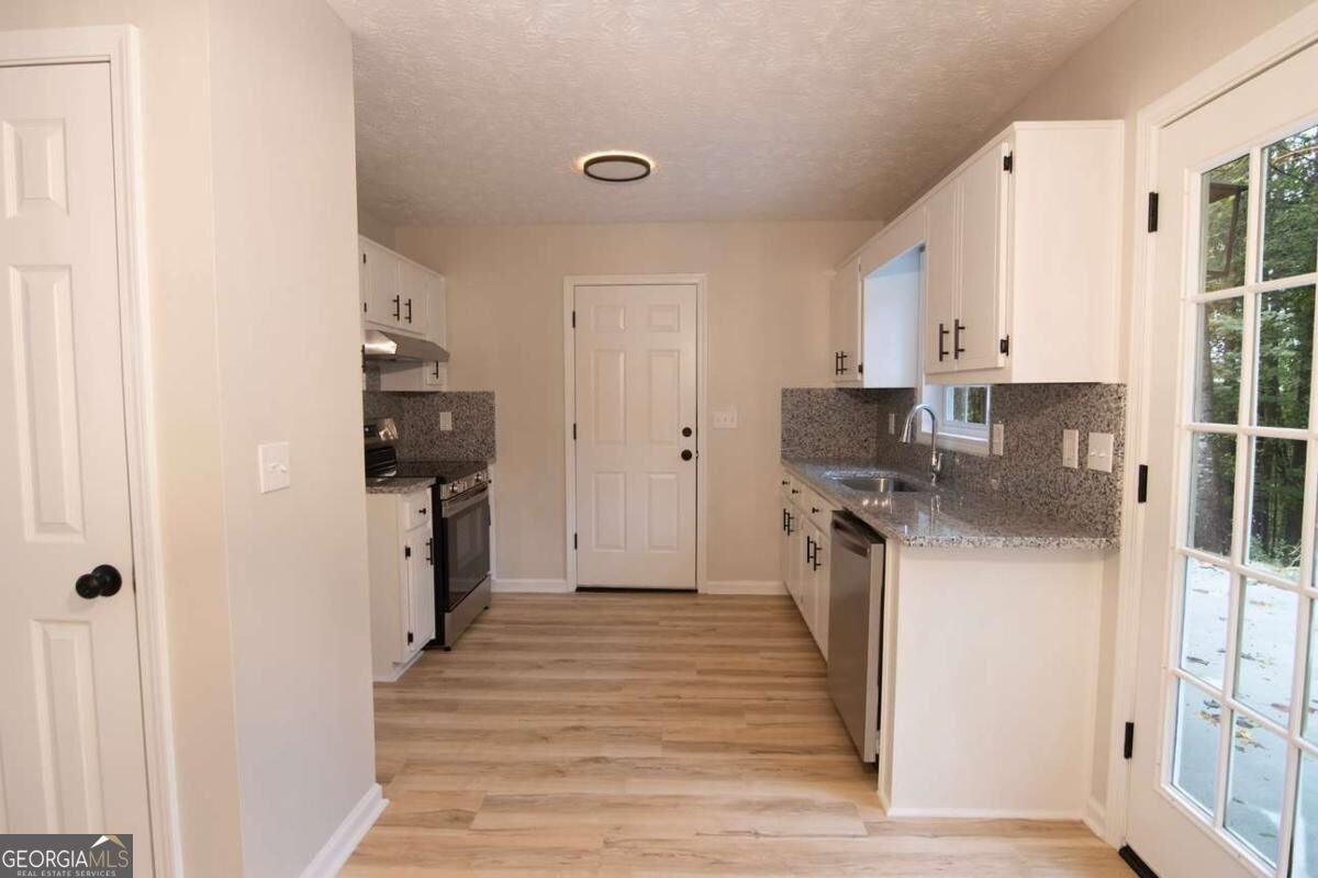 2460 Ashwood Way Gainesville - Photo 6