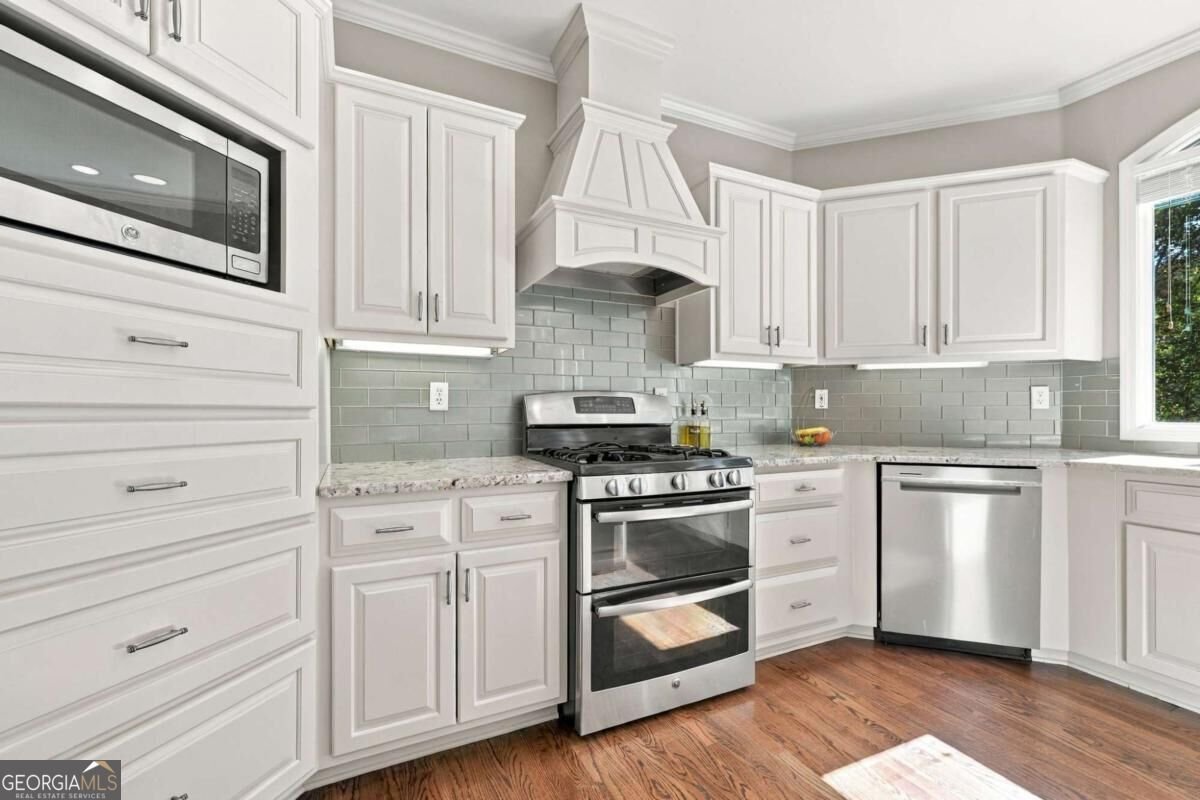 315 Maycroft Court Roswell - Photo 9